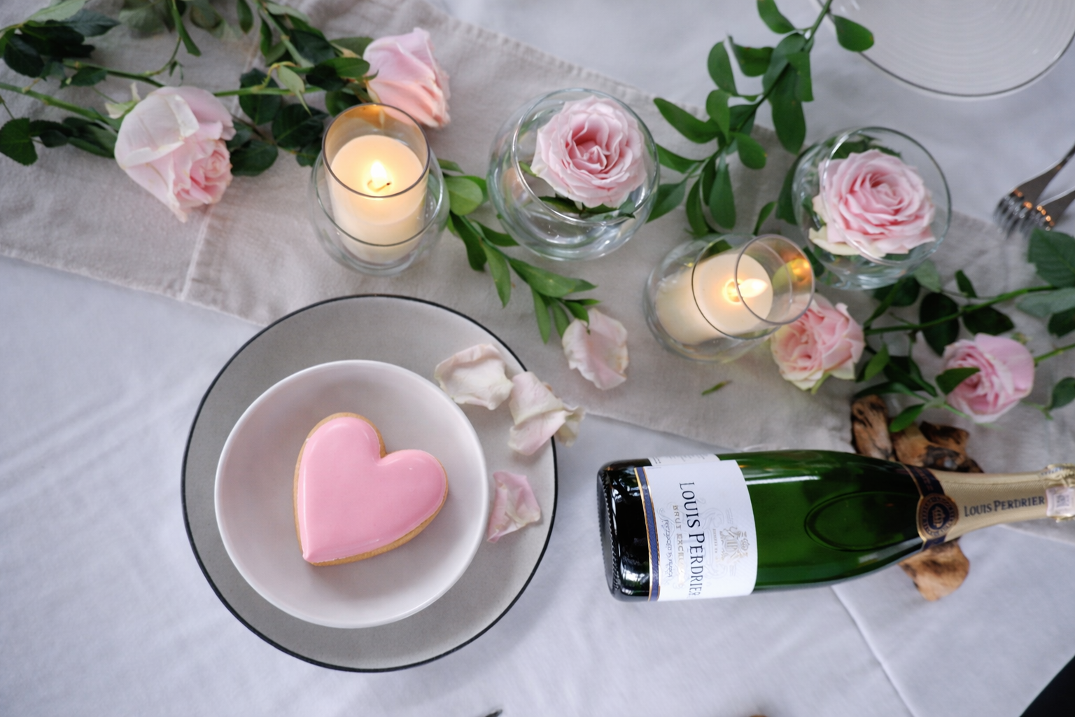 Intimate Weddings and Proximity to Iconic Ceremony Venues